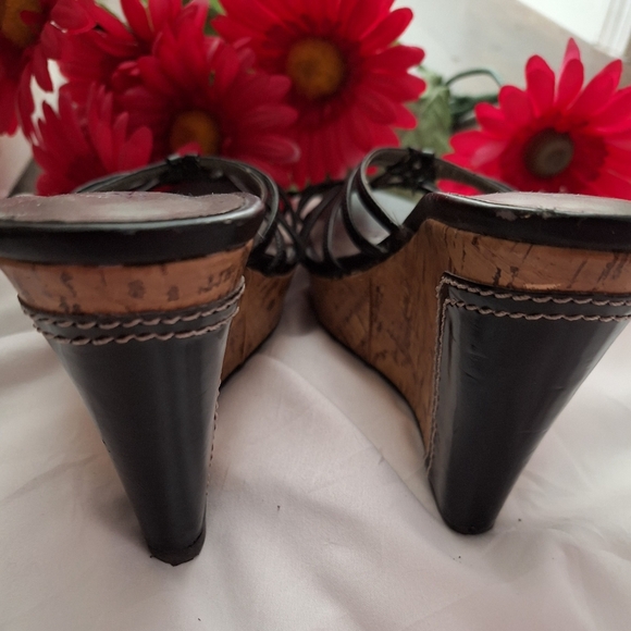 CHARLES BY CHARLES DAVID, DESIGNER WOMENS WEDGE BLACK SHOES - Picture 6 of 7